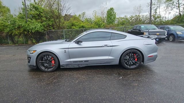 Used 2020 Ford Mustang Shelby GT500 w/ Technology Package RWD image 5