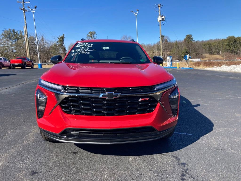 New 2026 Chevrolet Trax RS w/ Driver Confidence Package image 2