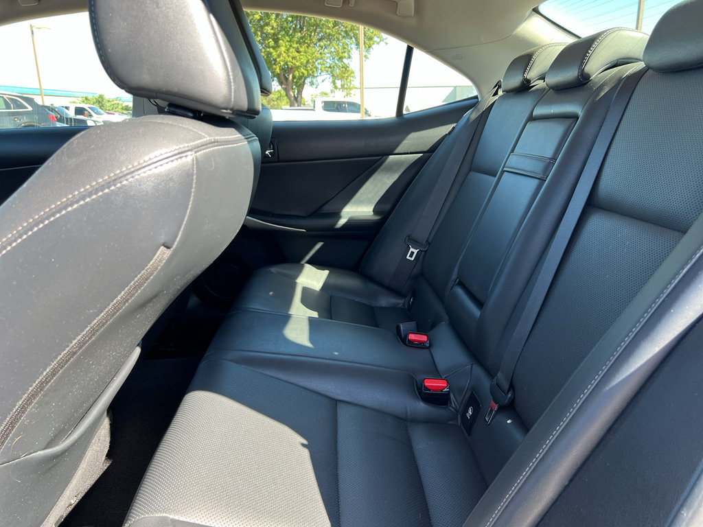 Used 2015 Lexus IS 250 AWD w/ Navigation System Package image 40