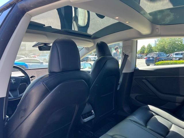 Used 2021 Tesla Model 3 Standard Range Plus RWD image 11