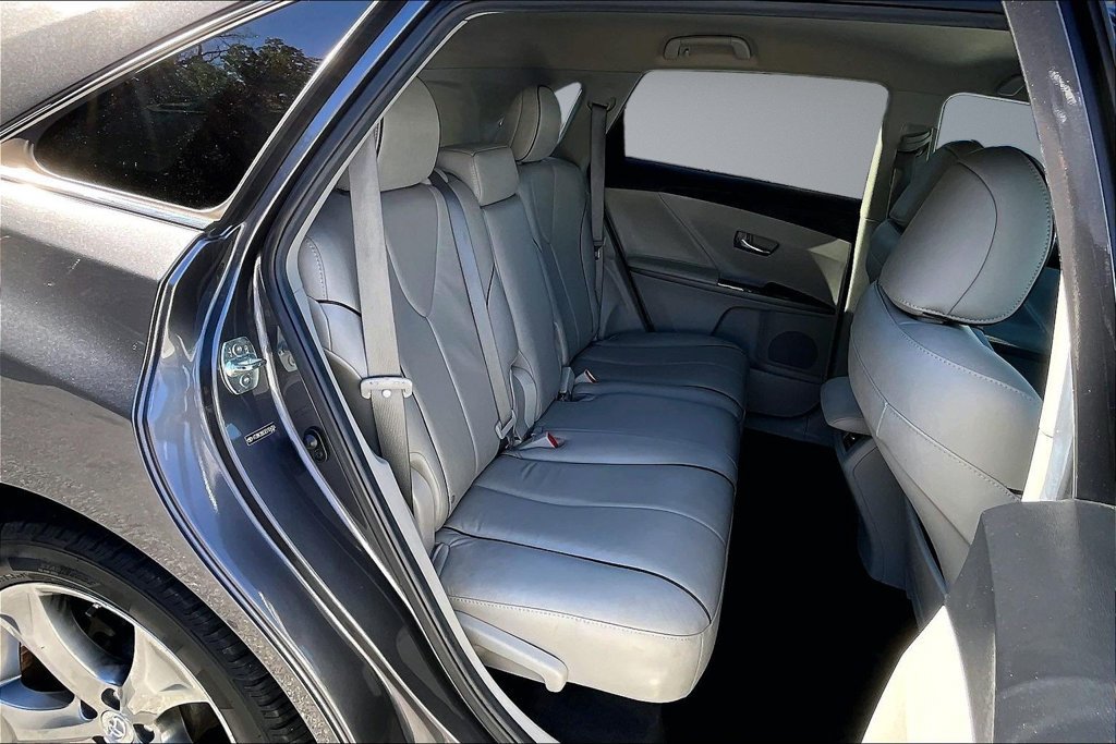 Used 2014 Toyota Venza XLE AWD/4WD image 25