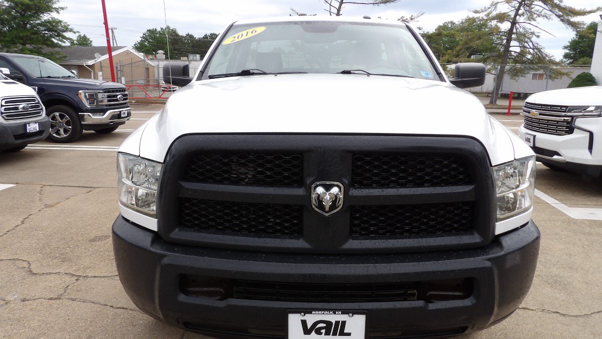 Used 2016 RAM 2500 Tradesman RWD image 6
