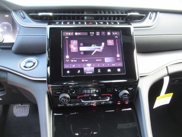 New 2026 Jeep Grand Cherokee Laredo X RWD image 24