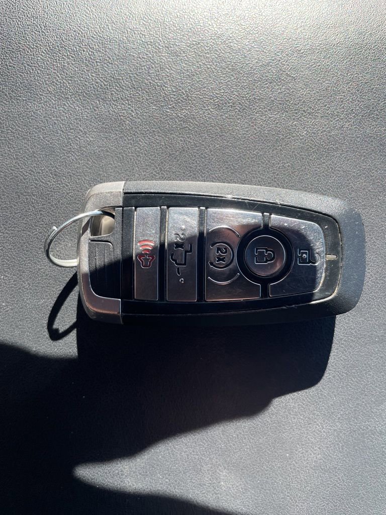 Used 2021 Ford F250 Platinum image 39