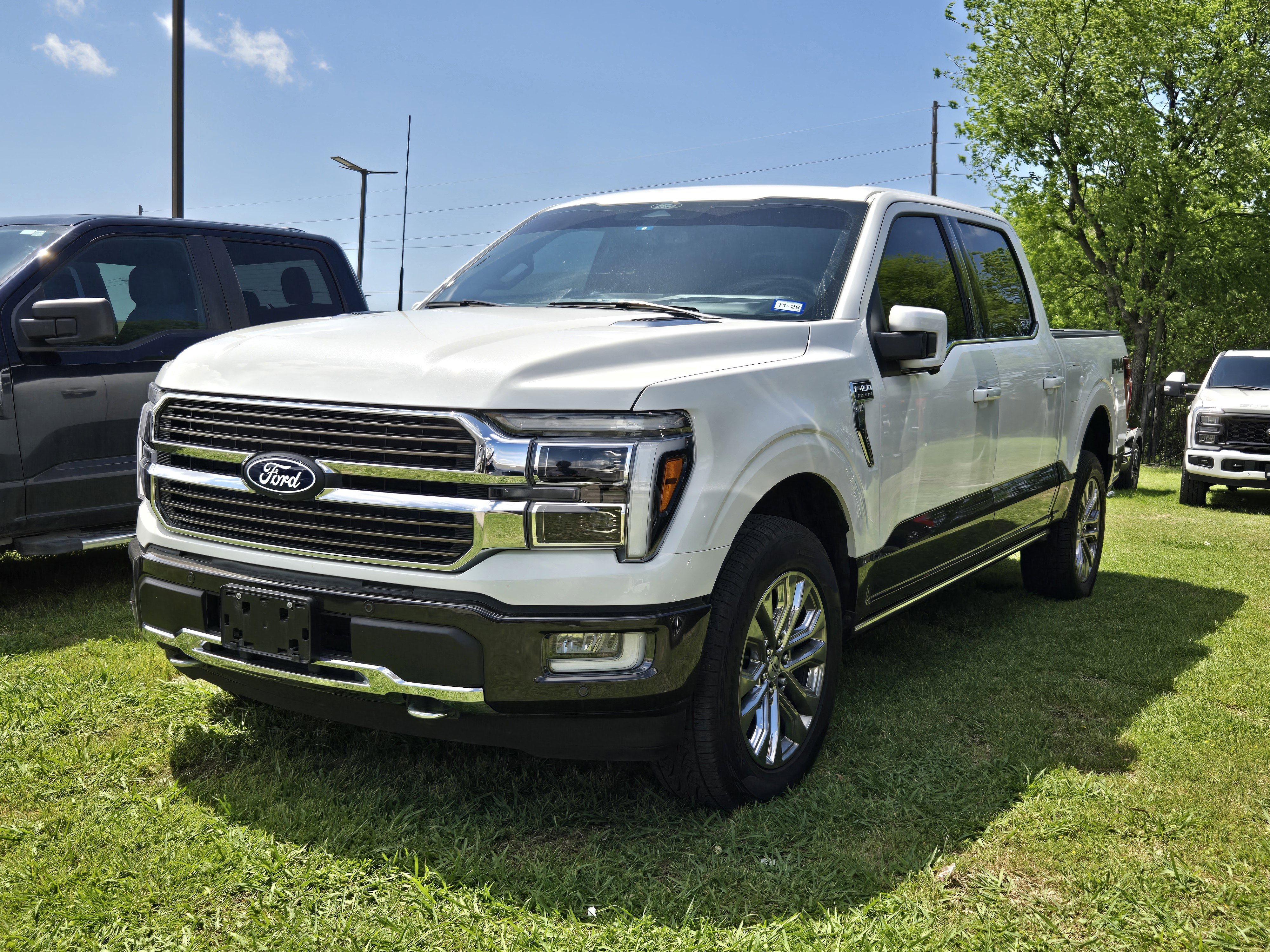 Used 2024 Ford F150 King Ranch w/ FX4 Off-Road Package image 3