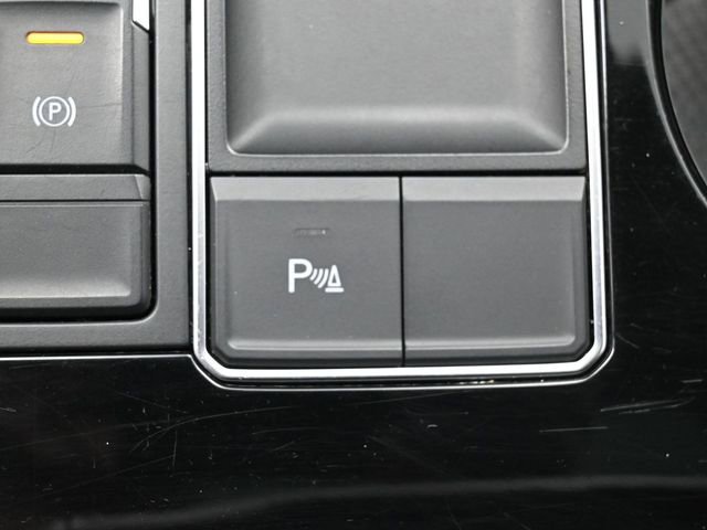 Used 2022 Volkswagen Atlas SE w/ Panoramic Sunroof Package image 26