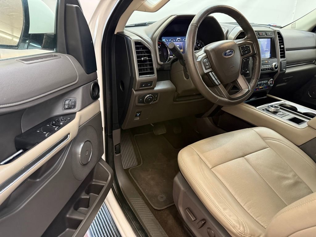Used 2020 Ford Expedition XLT w/ Equipment Group 202A image 14