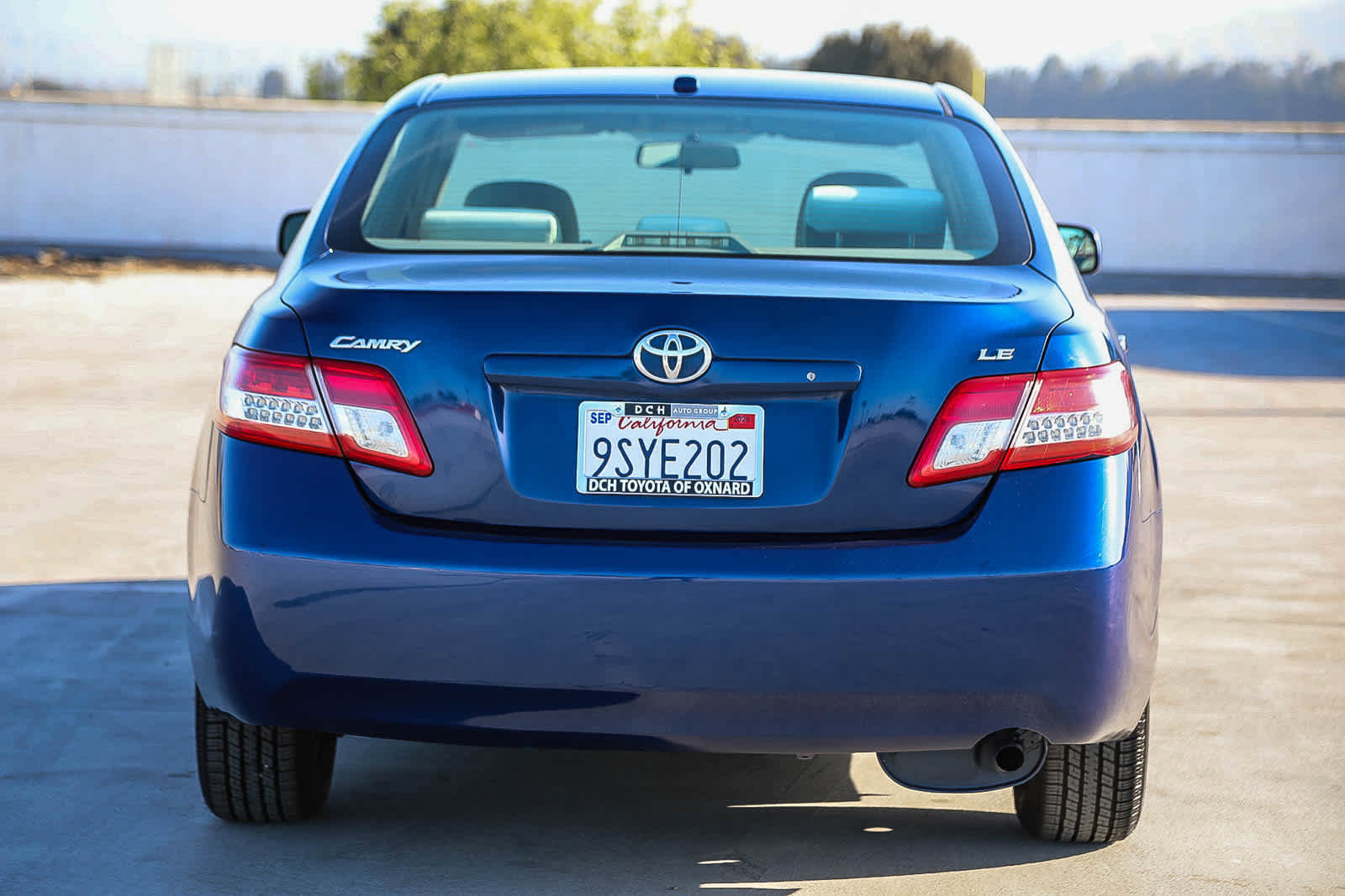 Used 2010 Toyota Camry LE image 6