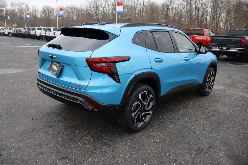 New 2026 Chevrolet Trax RS w/ Sunroof Package image 25