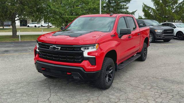 Used 2023 Chevrolet Silverado 1500 LT Trail Boss w/ Protection Package AWD/4WD image 3