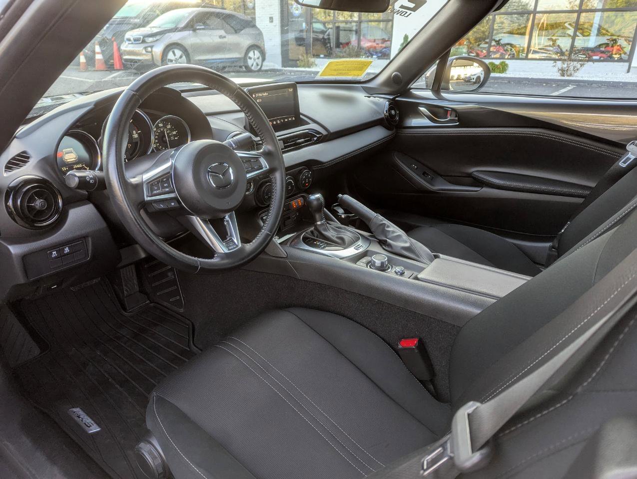 Used 2021 MAZDA MX-5 Miata RF Club image 13