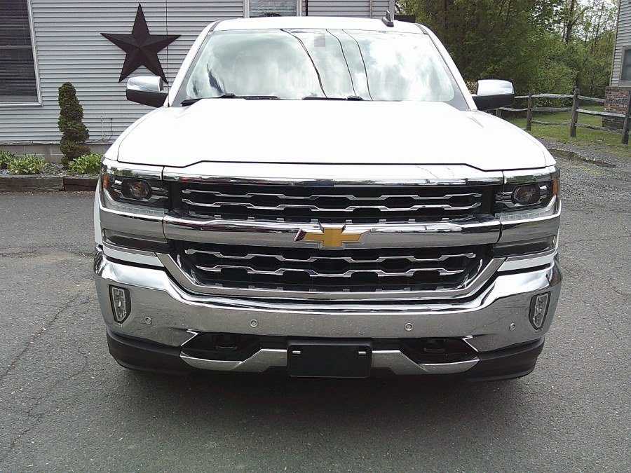 Used 2017 Chevrolet Silverado 1500 LTZ w/ Sport Package AWD/4WD image 3