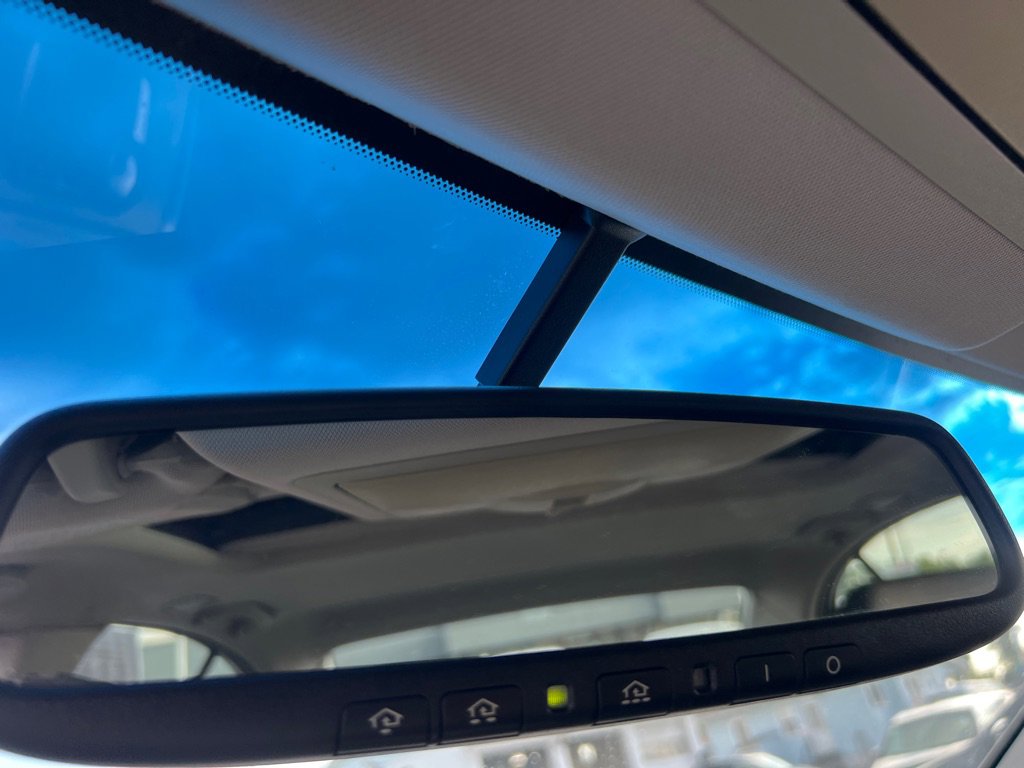 Used 2012 INFINITI G37 x w/ Premium Pkg image 36