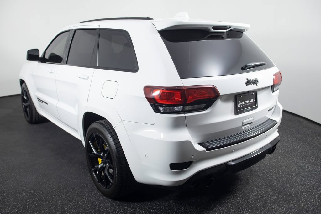 Used 2018 Jeep Grand Cherokee Trackhawk w/ Trailer Tow Group IV AWD/4WD image 12