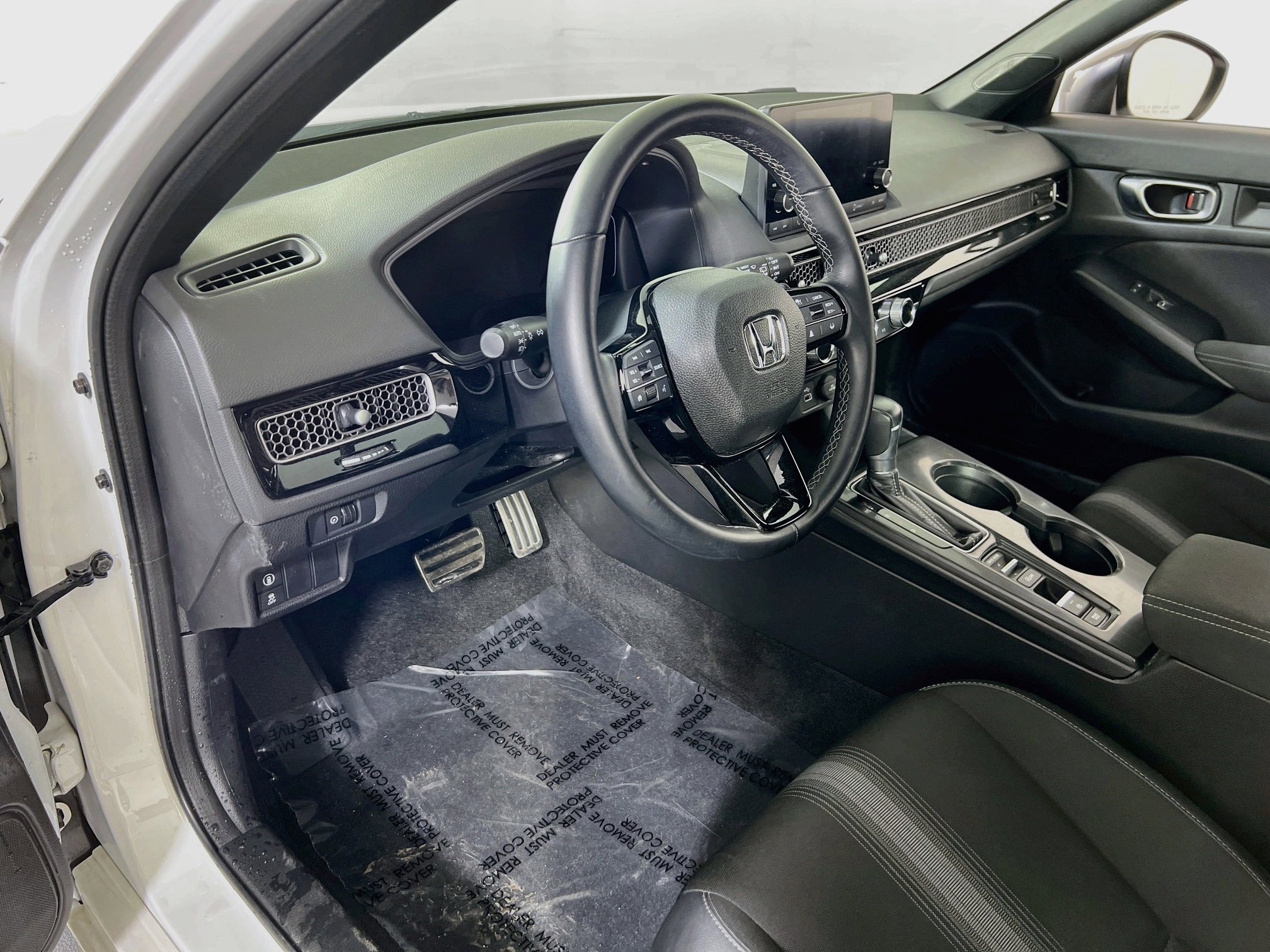 Used 2023 Honda Civic Sport image 9