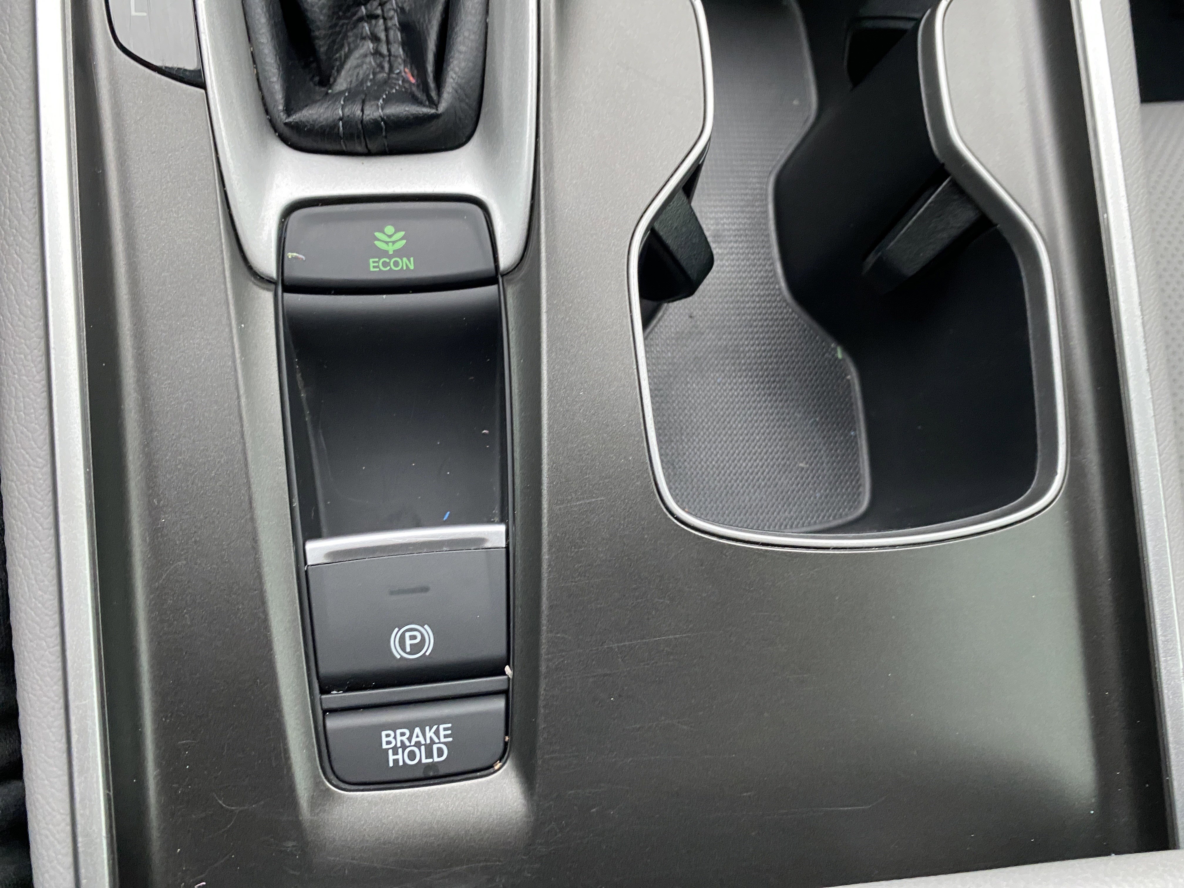 Used 2018 Honda Accord EX-L image 33