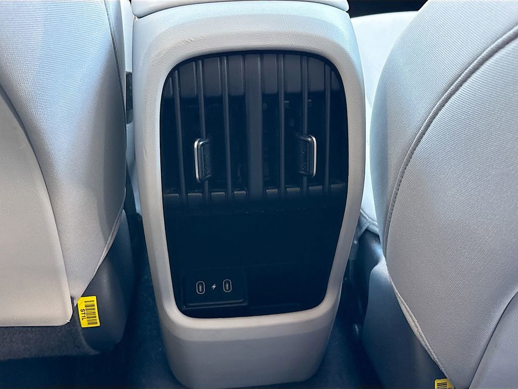 Used 2024 Hyundai Kona SEL image 23