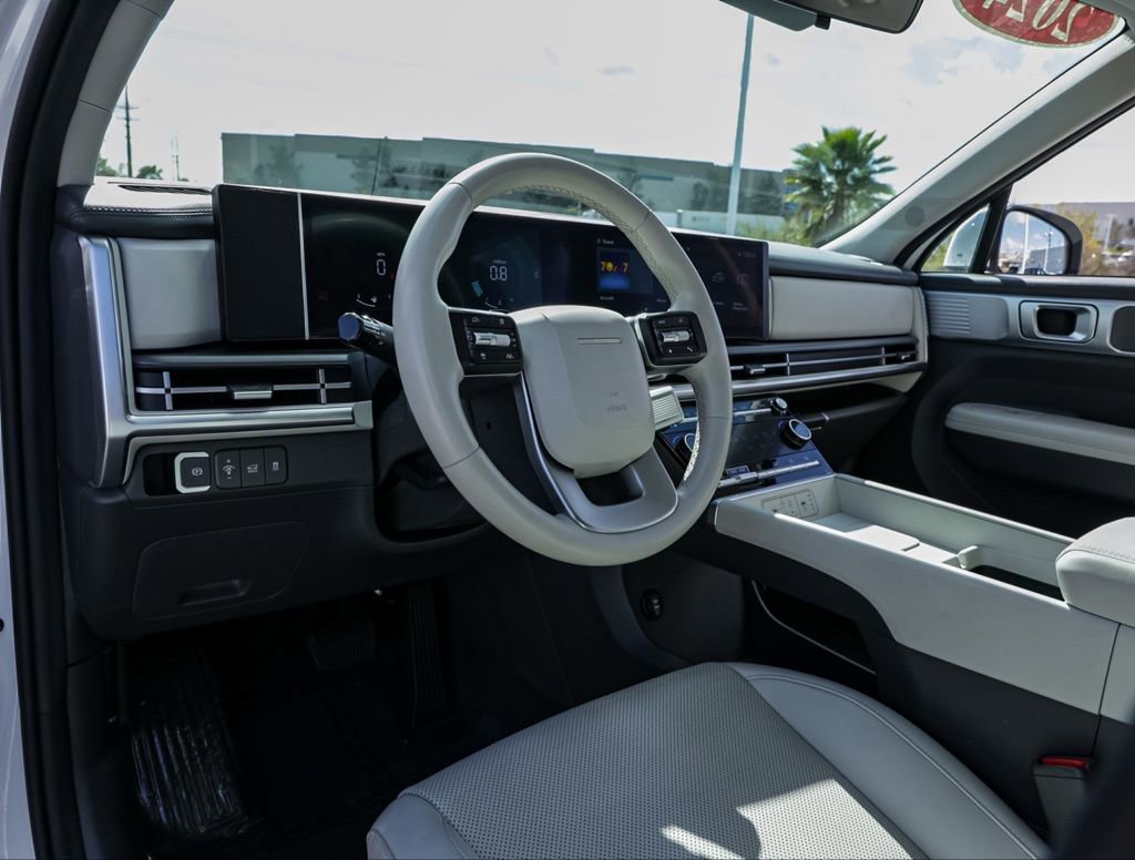 Used 2024 Hyundai Santa Fe SEL image 15