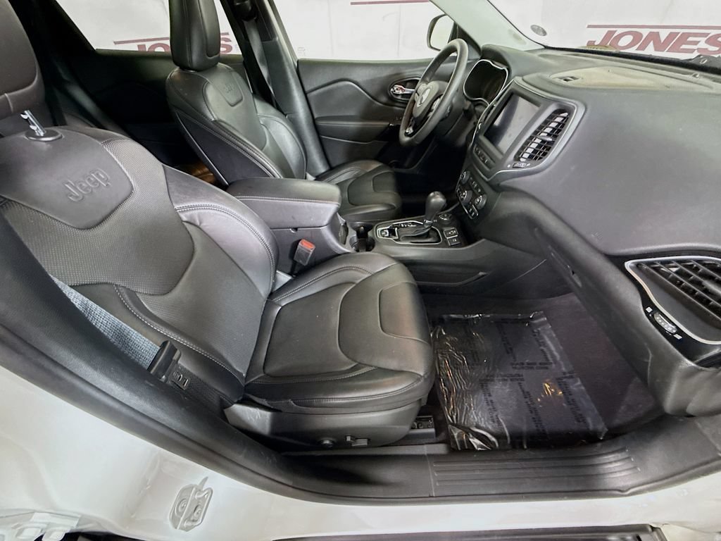 Used 2023 Jeep Cherokee Altitude Lux w/ Lux Elite Package AWD/4WD image 31