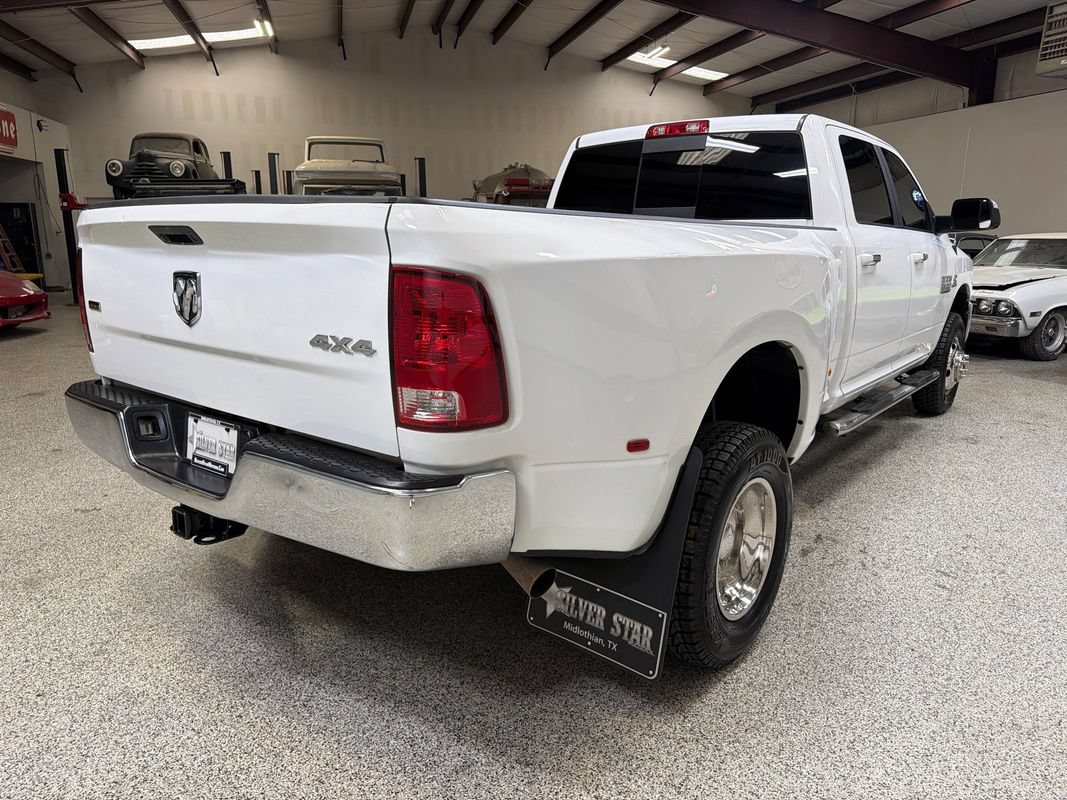 Used 2018 RAM 3500 SLT AWD/4WD image 7