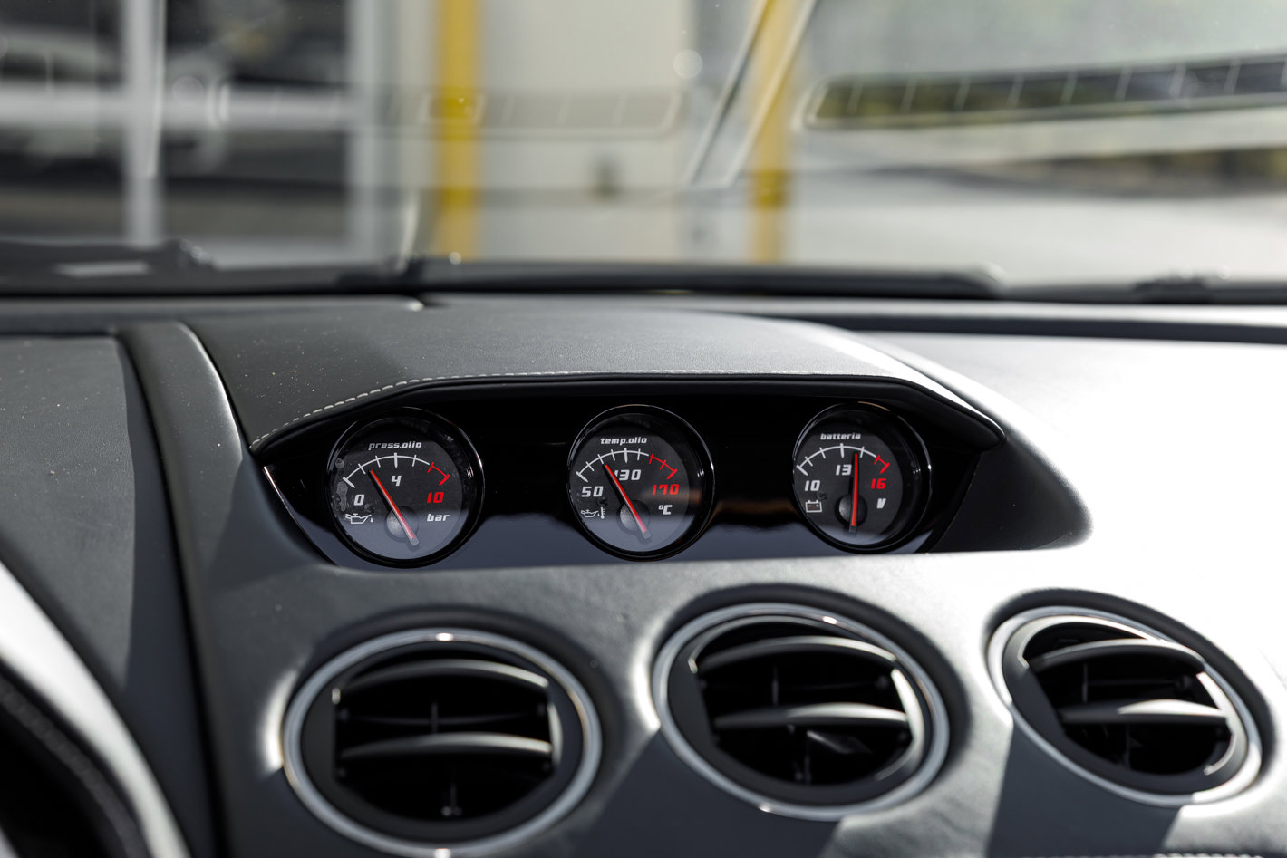 Used 2014 Lamborghini Gallardo LP 550-2 image 29