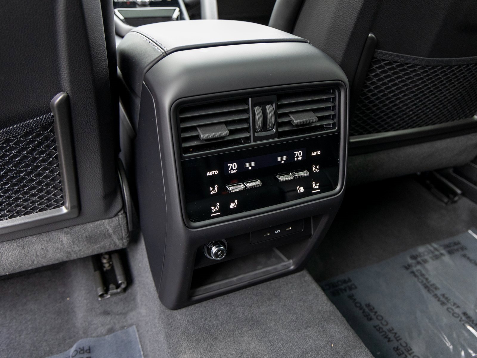 New 2025 Porsche Cayenne GTS image 43