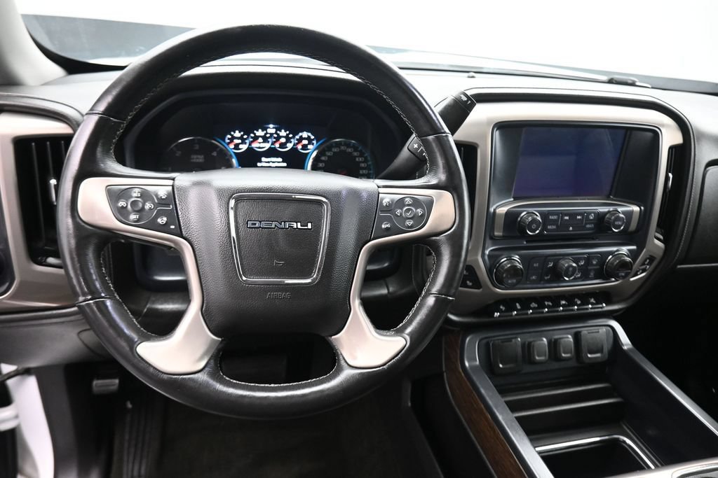 Used 2018 GMC Sierra 1500 Denali w/ Denali Ultimate Package AWD/4WD image 15