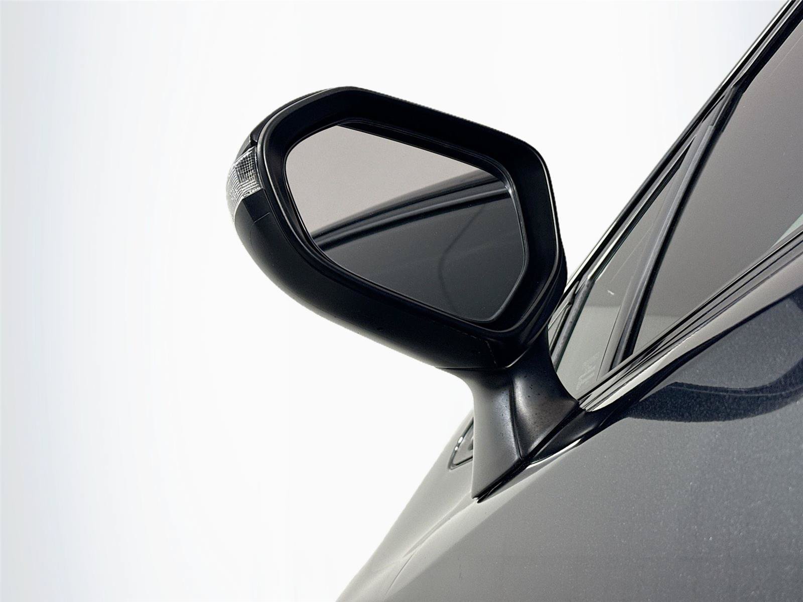Certified 2020 Toyota Corolla SE FWD image 5