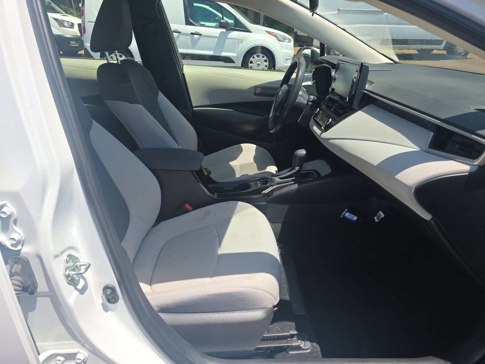 Used 2022 Toyota Corolla LE FWD image 7