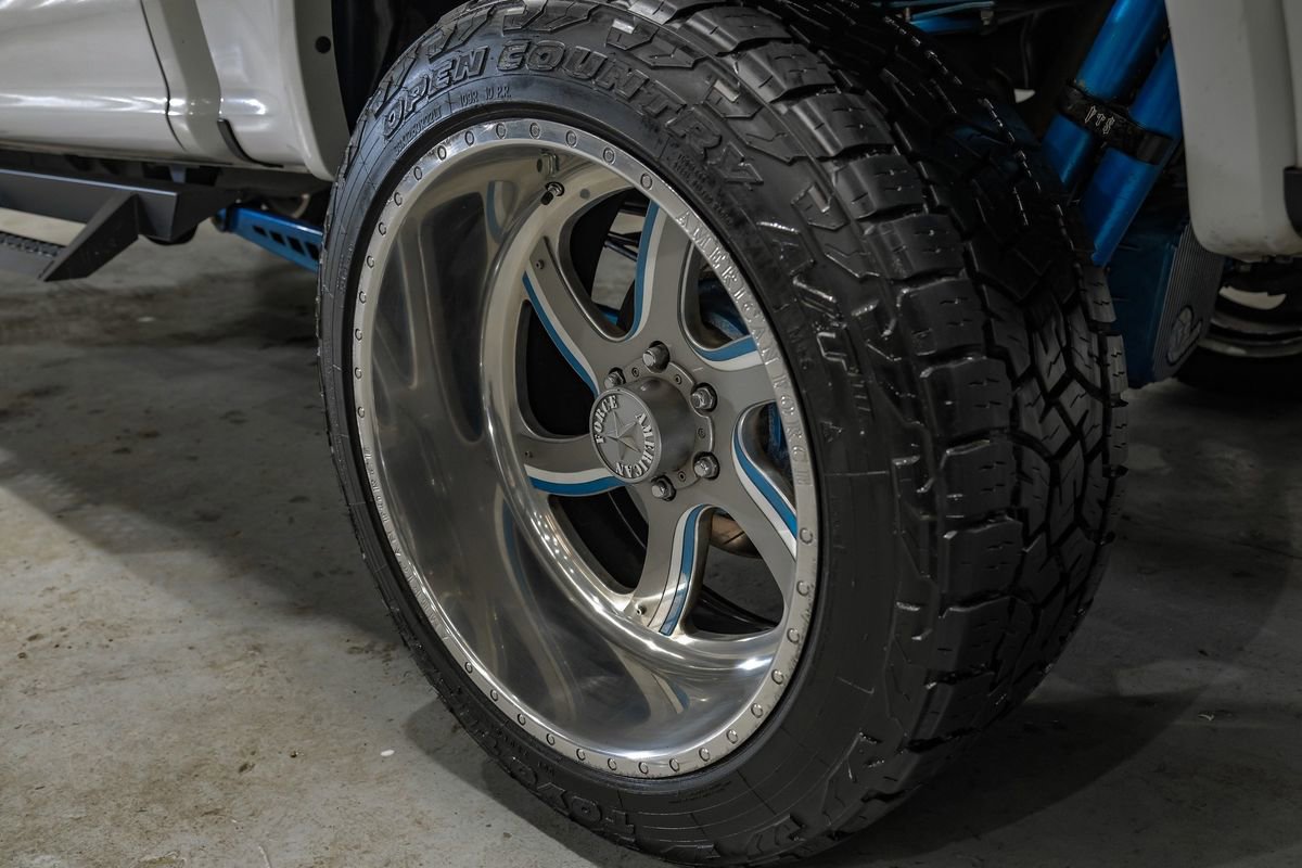 Used 2015 Ford F150 Lariat w/ Equipment Group 502A Luxury RWD image 49