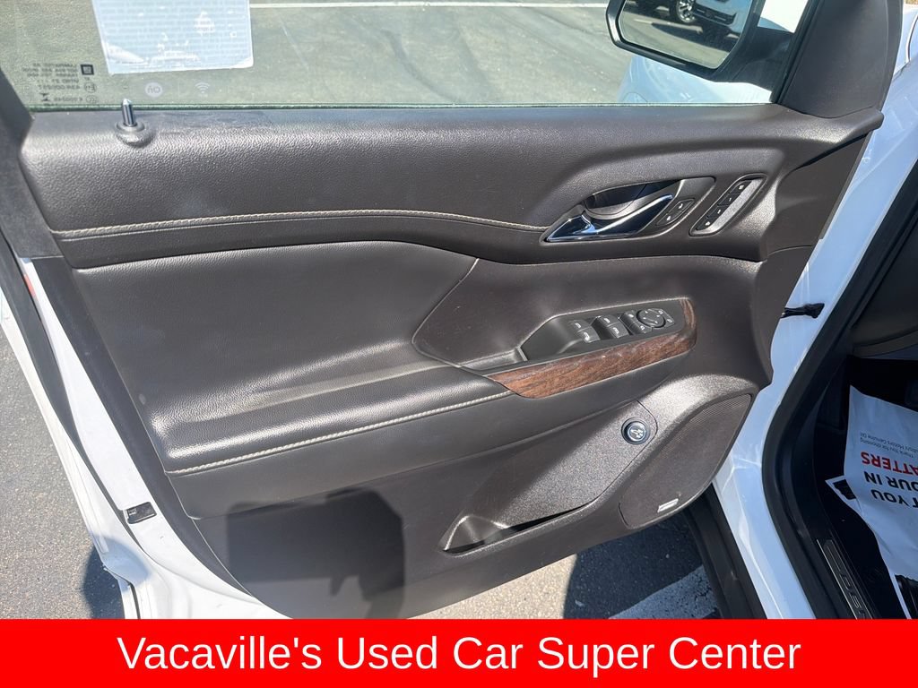 Used 2023 GMC Acadia Denali FWD image 10