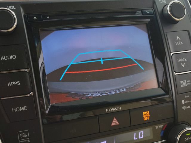 Used 2017 Toyota Camry XLE image 20