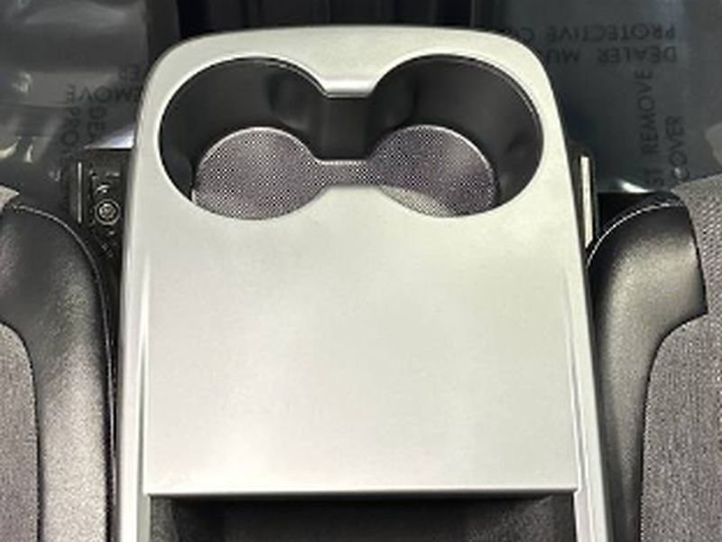 Used 2026 Tesla Model Y AWD image 36