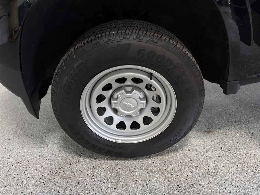 Used 2023 Chevrolet Colorado W/T image 28