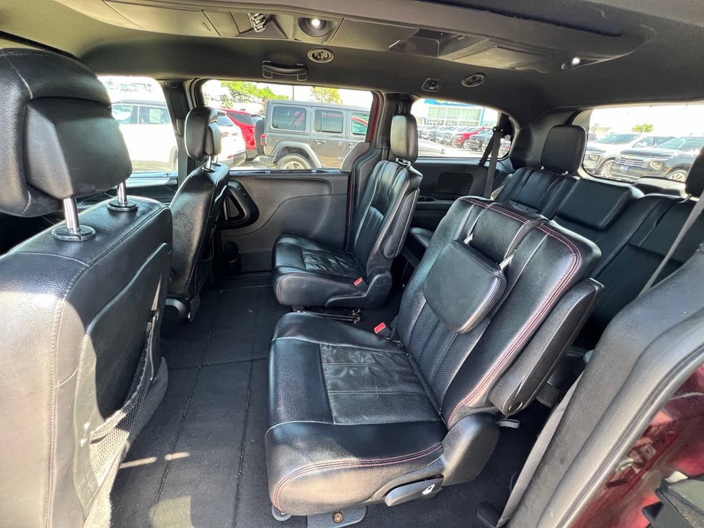 Used 2019 Dodge Grand Caravan GT FWD image 18