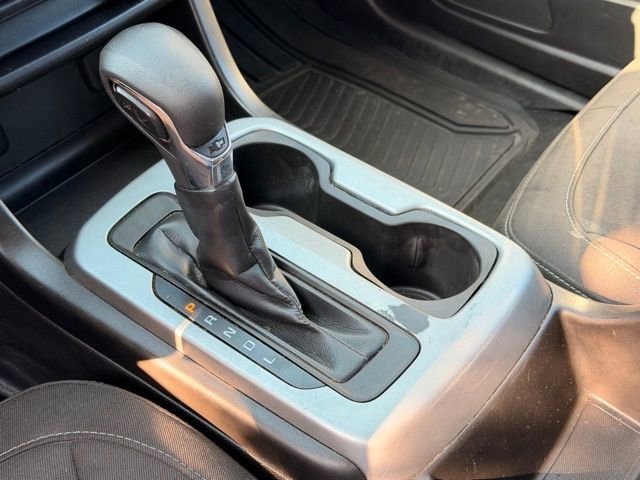 Used 2022 Chevrolet Colorado LT w/ Fleet Safety Package RWD image 28