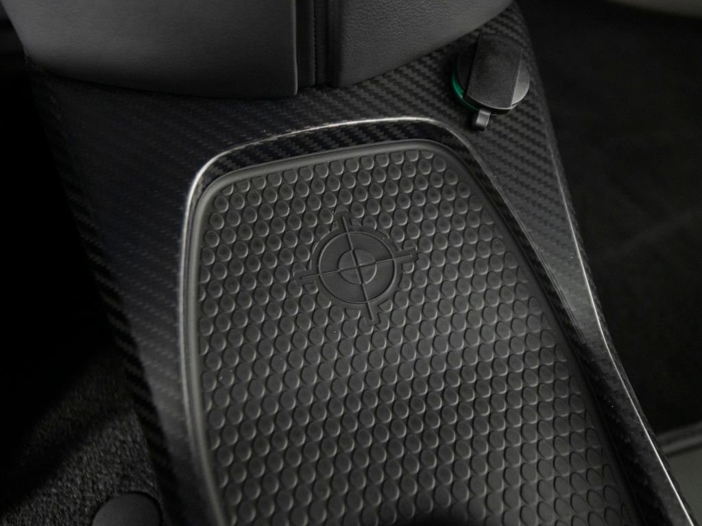 Used 2019 McLaren Senna image 44