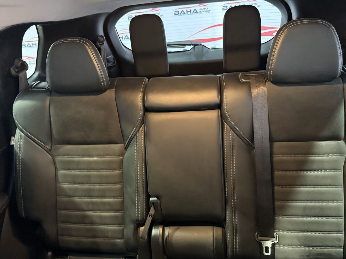 Used 2024 Mitsubishi Outlander AWD image 32