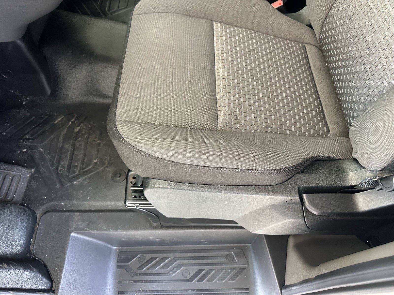 New 2026 Ford Transit 250 148 Medium Roof image 19