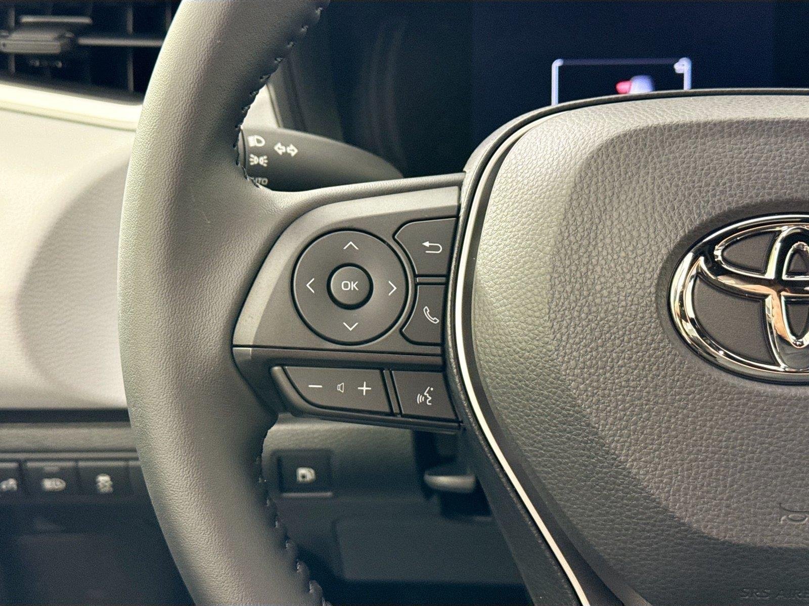 New 2026 Toyota Corolla SE FWD image 18