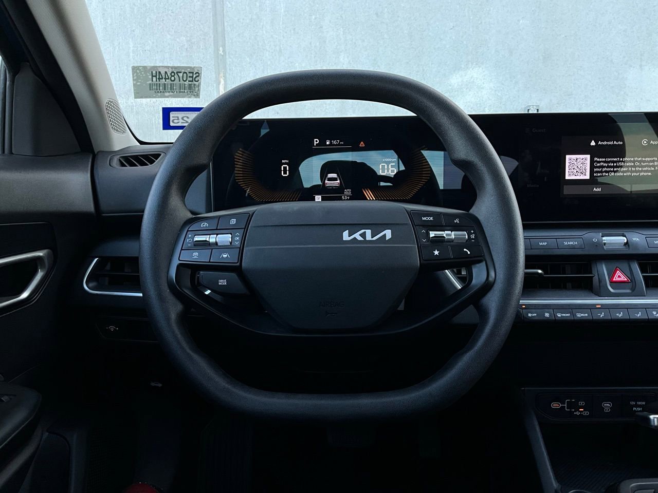 Used 2025 Kia K4 LXS image 32