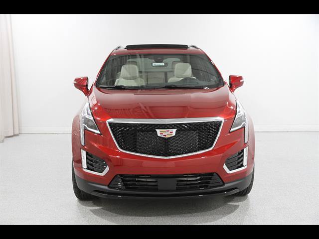 New 2026 Cadillac XT5 Sportv w/ LPO, Onyx Lite Package AWD/4WD image 2