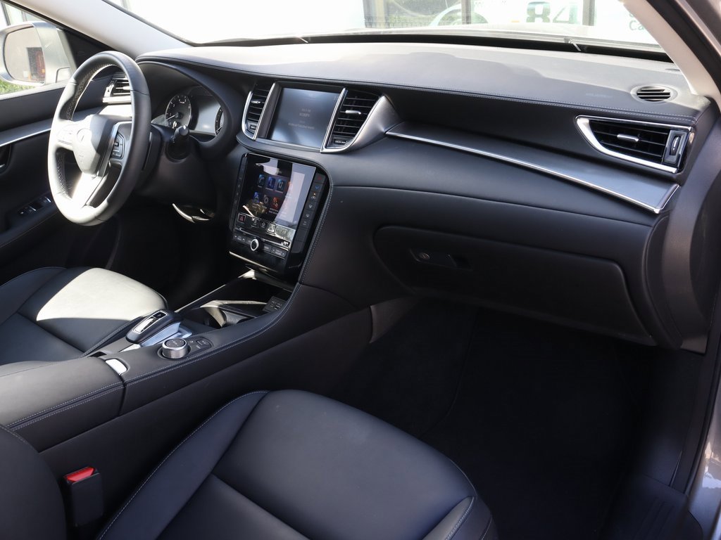 Certified 2023 INFINITI QX50 Pure image 20