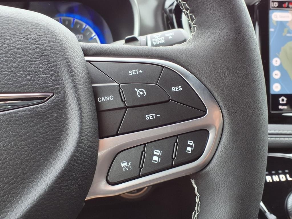 New 2026 Chrysler Pacifica Select image 20