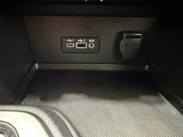 Used 2023 Nissan Sentra SV FWD image 35