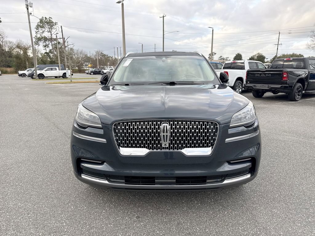 Used 2022 Lincoln Aviator Reserve w/ Equipment Group 201A image 8
