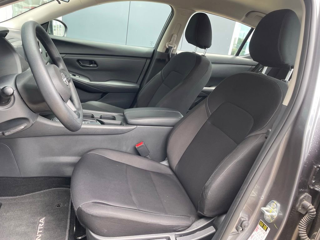 Certified 2025 Nissan Sentra S FWD image 10