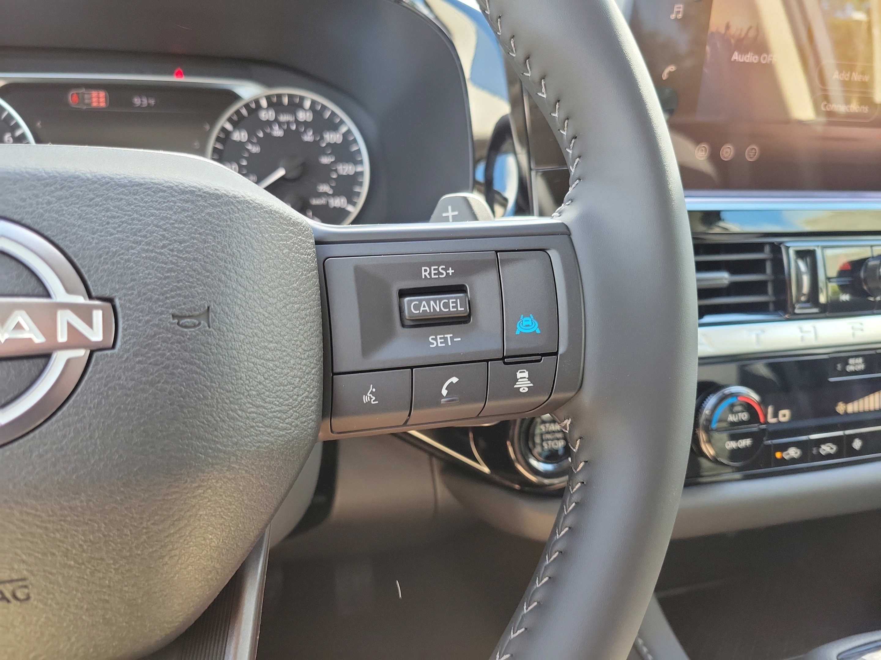 New 2026 Nissan Pathfinder SV w/ Cargo Package FWD image 22