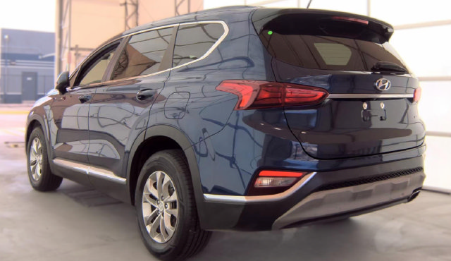 Used 2020 Hyundai Santa Fe SE AWD/4WD image 8