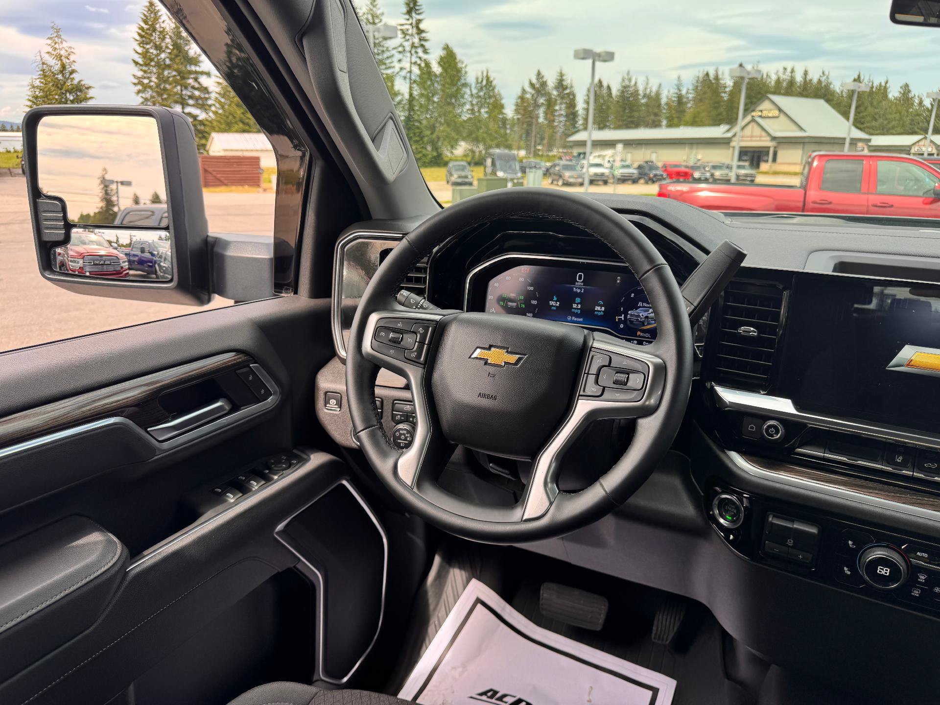 Used 2025 Chevrolet Silverado 3500 LT w/ Convenience Package AWD/4WD image 21
